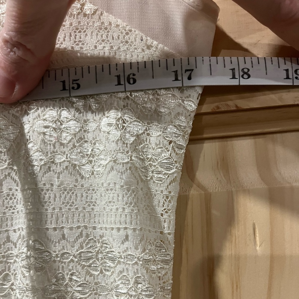 Lace tunic - Picture 5 of 6